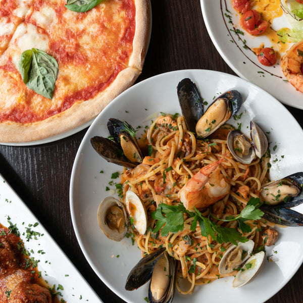 Shellfish fasta fizza and italian food