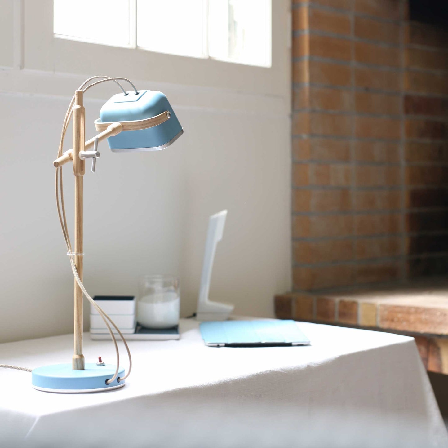 Reading Desk Lamp