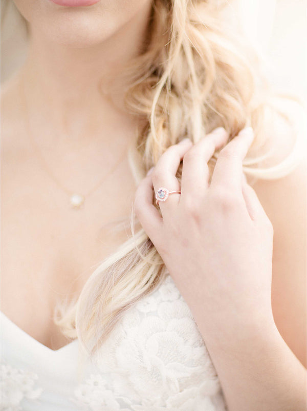 Diamond Ring Set in White Pearl